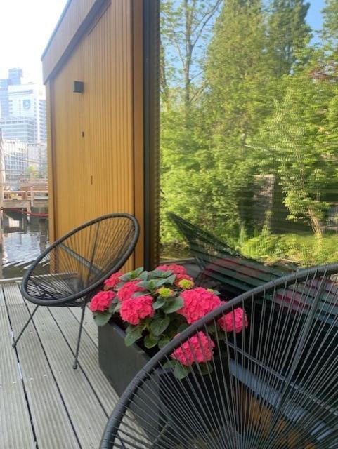 Beautiful Amstel Houseboat Leilighet Amsterdam Eksteriør bilde